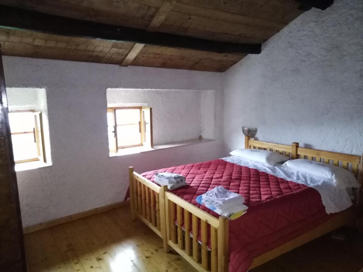 Hôtel Trekking House Pasubio à Valli del Pasubio Extérieur photo